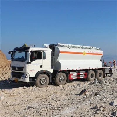 15T Emülsiyon Patlayıcı Şarj Kamyonu